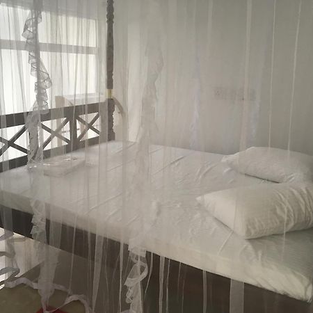 Gold Coast Resort Weligama Esterno foto